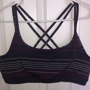 Adorable athleta sports bra